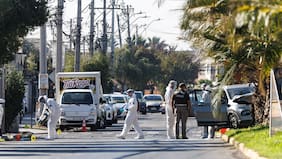 Fallece menor de 15 años que protagonizó robo a camión de alimentos en Maipú: asalto fue frustrado a tiros por Carabineros