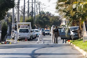 Carabineros frustran robo a camión de reparto en Maipú y enfrentan a asaltantes
