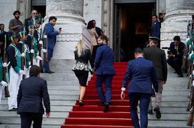 Boric asiste al cambio de mando en Uruguay y se reúne con líderes de izquierda de la región