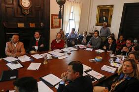 Concejo de Zapallar aprueba polémica ordenanza que restringe tránsito de menores de 16 años después de la medianoche