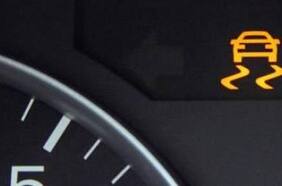 Conoce los autos que aún se venden sin ESP en Chile