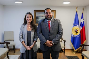 Arzola protagoniza primer desencuentro con Cataldo por subvenciones escolares