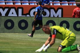 Palestino sigue sin ganar: Huachipato le remonta y se instala como líder momentáneo de la Liga de Primera