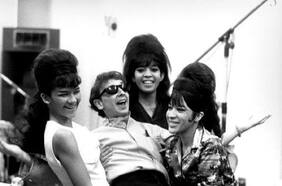 En la mente de Phil Spector: el productor que quería invadir Moscú