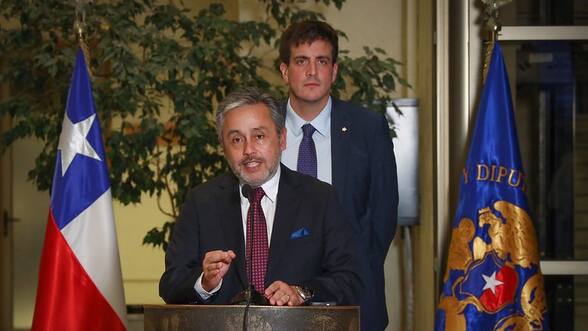 RN pide al Servel fiscalizar eventual uso de recursos públicos en volante del PS contra Kast