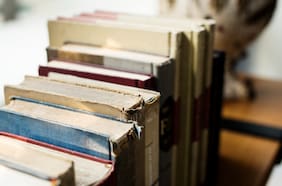 ¿No sabes qué hacer con tus libros? Guía para donar o vender tus tomos usados