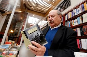 Antonio Skármeta: Todo por el show (y cinco capítulos imperdibles)