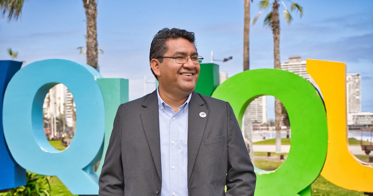 Patricio Quisbert asume la presidencia del Partido de la Gente tras ajustada elección interna