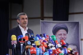 Expresidente Ahmadinejad vetado de las elecciones iraníes