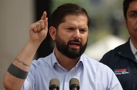 Boric llama al orden a partidos oficialistas: “De una vez por todas póngase a la altura”