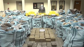 Incautan cerca de dos toneladas de drogas que eran trasladadas desde el norte del país a la RM: hay dos detenidos