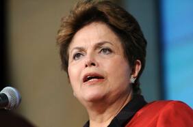 A cinco años del impeachment de Dilma Rousseff: libro apunta a misoginia en juicio contra expresidenta brasileña