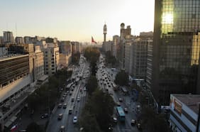 Barómetro Unab: economía chilena durante el 2023 se encaminó a normalizarse