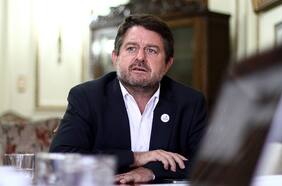 Gobernador Orrego pide al Ejecutivo invalidar cinco competencias que le fueron traspasadas durante el gobierno de Piñera tras no recibir fondos adicionales para implementarlas