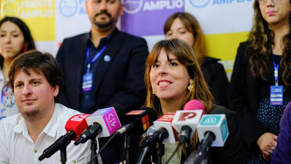 La presión sobre el FA por mantenerse como la bancada más grande de la izquierda