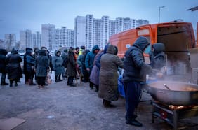 En vísperas del cuarto aniversario de la guerra: cómo viven los ucranianos el conflicto bajo un crudo invierno