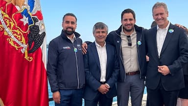 Con un representante de EE.UU.: la cita clave que frenó el proyecto de China Mobile