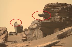 Rover de la Nasa capta extraña roca con cabeza de serpiente y una en perfecto equilibrio en Marte