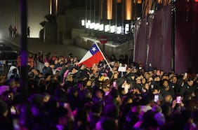 Con una nutrida delegación: Team Chile desfila en la ceremonia de apertura de los Juegos Suramericanos