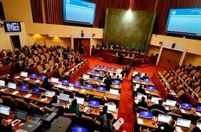 Proyecto de impuestos a altos patrimonios vuelve a Comisión de Constitución y diputados instan al gobierno a sumarse a la discusión