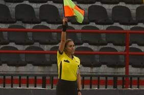 Loreto Toloza inicia el retorno: la FIFA la devuelve a Chile