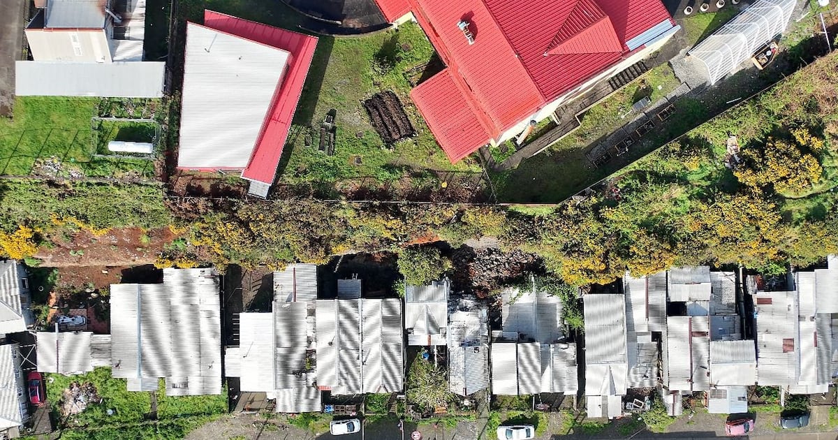Derrumbe en Puerto Montt: familias desplazadas y un terreno que sigue en riesgo