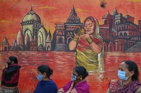 El caso de la adolescente apuñalada hasta la muerte en público que reavivó la indignación por la violencia contra las mujeres en India