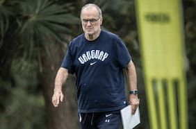 Bielsa va por su primer triunfo: quiénes juegan este domingo en el Mundial y quiénes transmiten los partidos