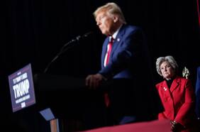 Susie Wiles, la mujer fuerte de la campaña de Trump que busca bajarle el perfil a la condena del candidato