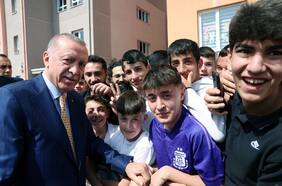 Economía le pasa la cuenta a Erdogan: presidente turco promete corregir errores tras humillante derrota en municipales