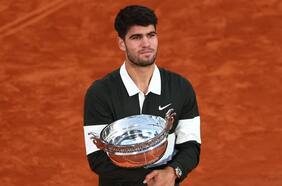 Alcaraz persigue a la figura de Nadal tras su coronación en Roland Garros: “Tengo ganas de llegar aquí año tras año”