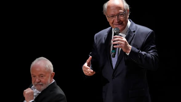 Elecciones en Brasil: La apuesta de Lula en medio de la irrupción de un candidato de centro