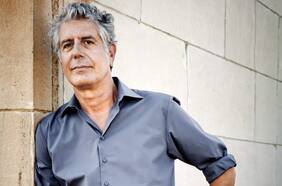 Una guía de viajes: Anthony Bourdain y la peculiar historia del libro que se terminó sin él