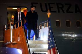 Boric llega a Estados Unidos para participar de Cumbre de las Américas y reunirse con Biden