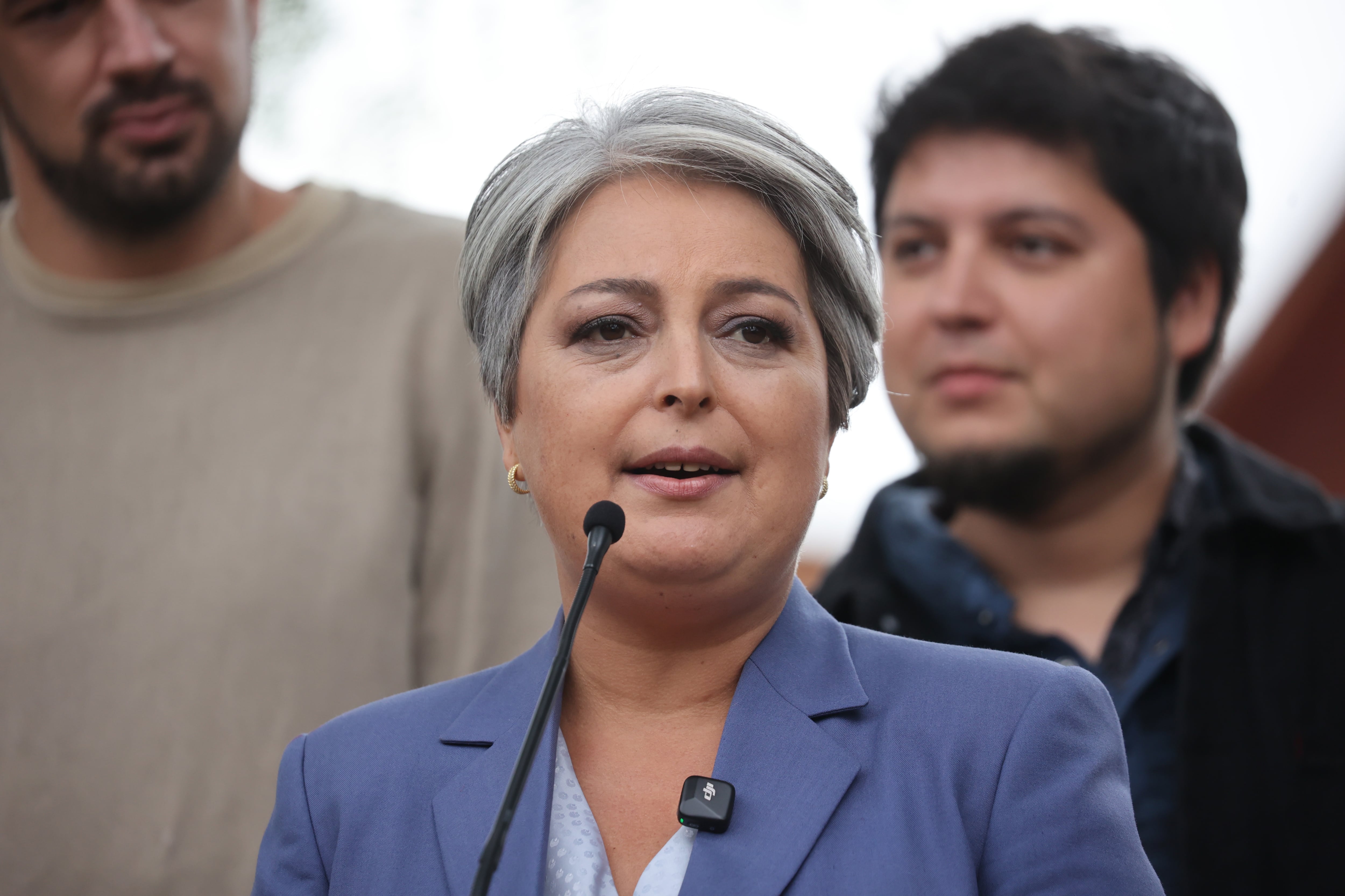 Jeannette Jara ofrece apoyo a Presidente electo Kast en "todo lo que sea bueno para Chile