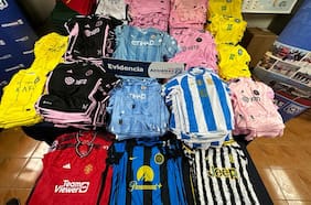 Del Inter de Miami, City, Juventus y más: Aduanas incauta más de 2.500 camisetas de fútbol falsas