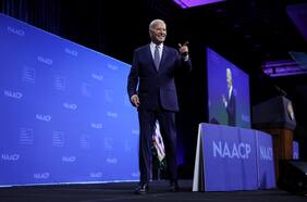 Creciente facción demócrata se rebela contra eventual nominación virtual de Biden antes de la convención de agosto