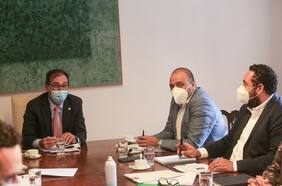 Futuro ministro de Educación tras bilateral con Figueroa: “Tenemos que recuperar la frecuencia de los estudiantes en las salas de clases "