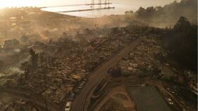 Autoridades califican de megaincendio emergencia en Ñuble y Biobío: 19 fallecidos, 25 mil hectáreas afectadas y más de 1.500 damnificados