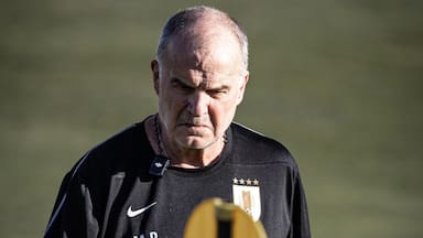 La sinceridad de Marcelo Bielsa en Uruguay: “Cambio todo el dinero que gané acá por ser campeón del mundo”