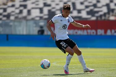Luciano Arriagada ,durante el partido valido por la Decimoseptima fecha del Campeonato Nacional AFP PlanVital 2020, entre Colo Colo vs Deportes Iquique, disputado en el Estadio Monumental.