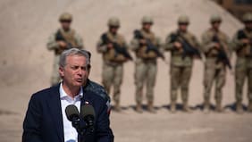 Expulsiones de inmigrantes: la gran apuesta de La Moneda para intentar recuperar el respaldo ciudadano