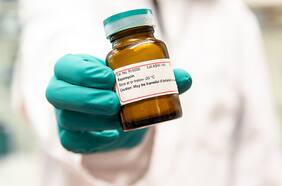 ¿Qué pasó con la rapamicina, la prometedora droga descubierta en Chile que prometía combatir el cáncer?