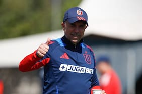 Discursos emotivos, lesiones y penales: el plan de Gustavo Álvarez para meter a la U en la final de la Copa Sudamericana