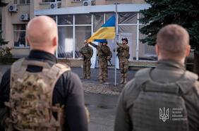 Rusos abandonan cadáveres de camaradas tras retirada de ciudad ucraniana