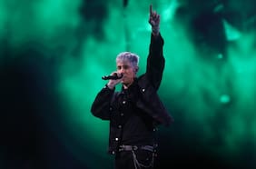 Kidd Voodoo cierra la noche urbana con efectivo show y guiño a Los Bunkers y Silvio Rodríguez