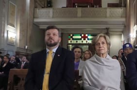 “Una renuncia formal no es una renuncia espiritual”: Kaiser y Matthei cuestionan eventual distancia de Jara del PC