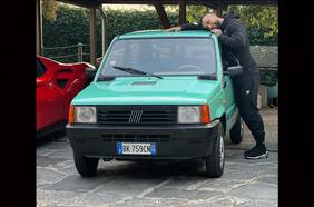 No es lo que esperarías: Arturo Vidal presenta al nuevo integrante de su garage