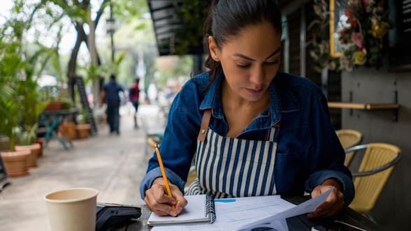 Pymes en cifras: cuántas hay en Chile, cuánta venta generan y en qué regiones les va mejor