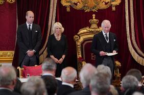 Carlos III es proclamado formalmente como nuevo rey de Inglaterra